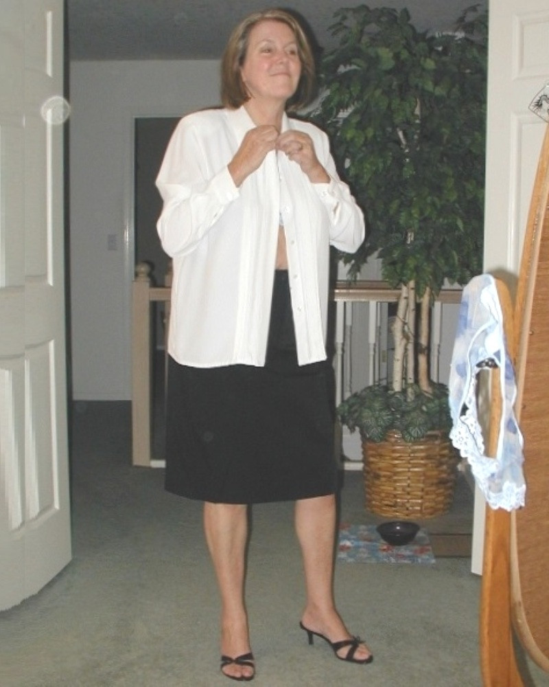 Pic #1 Skirt and blouse