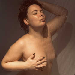 Medium tits of my wife - Wifey