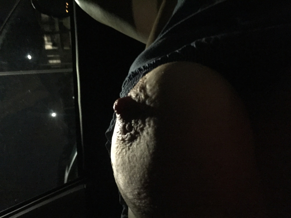 Pic #1 Very large tits of my girlfriend - Ms Peaches