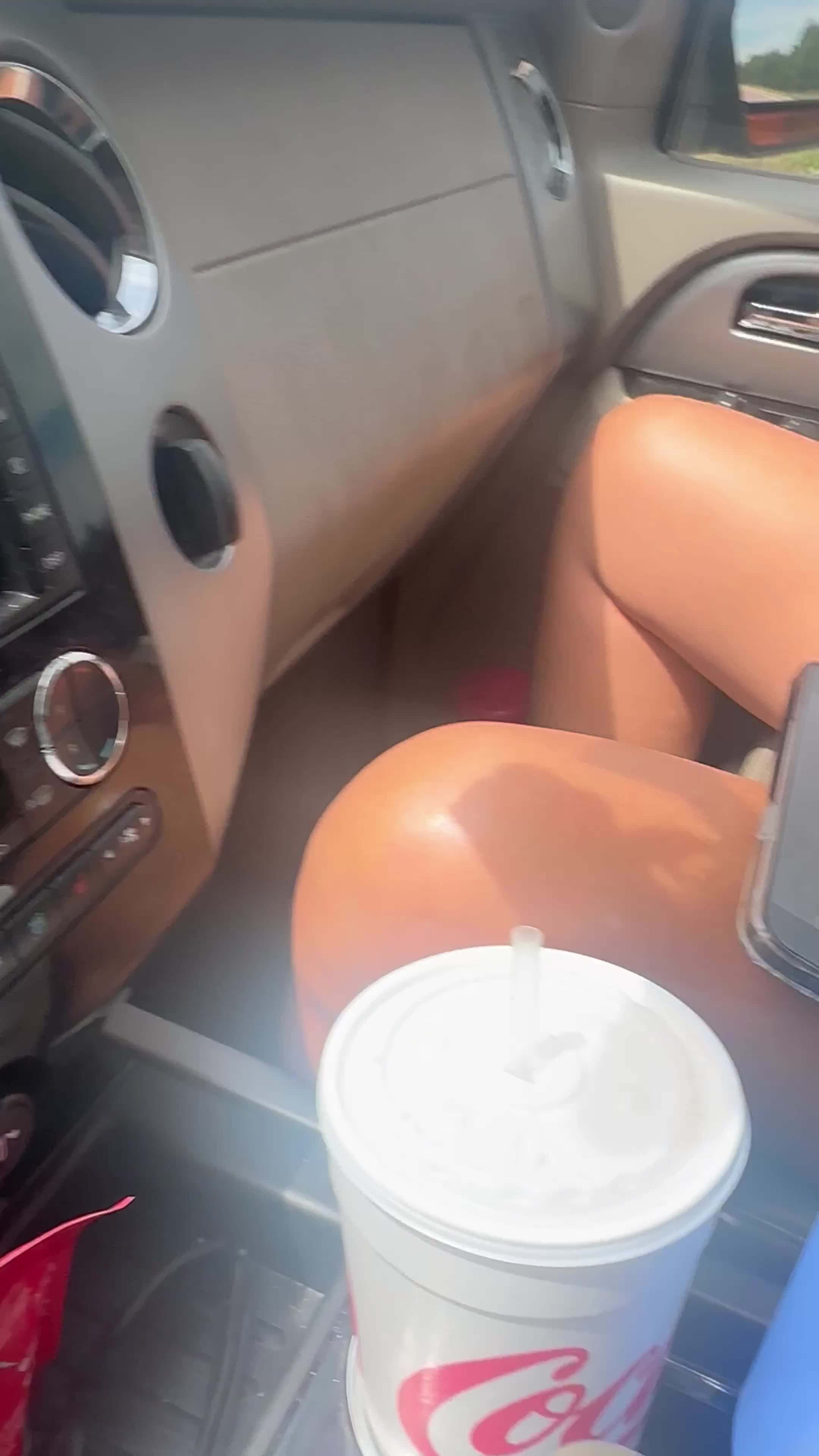 Pic #1Hot Babe having fun in the car