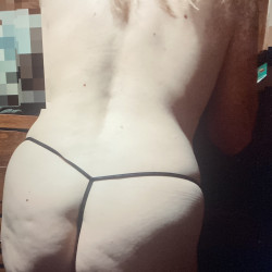 My girlfriend's ass - ******