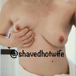 My small tits - Dee Shavedhotwife