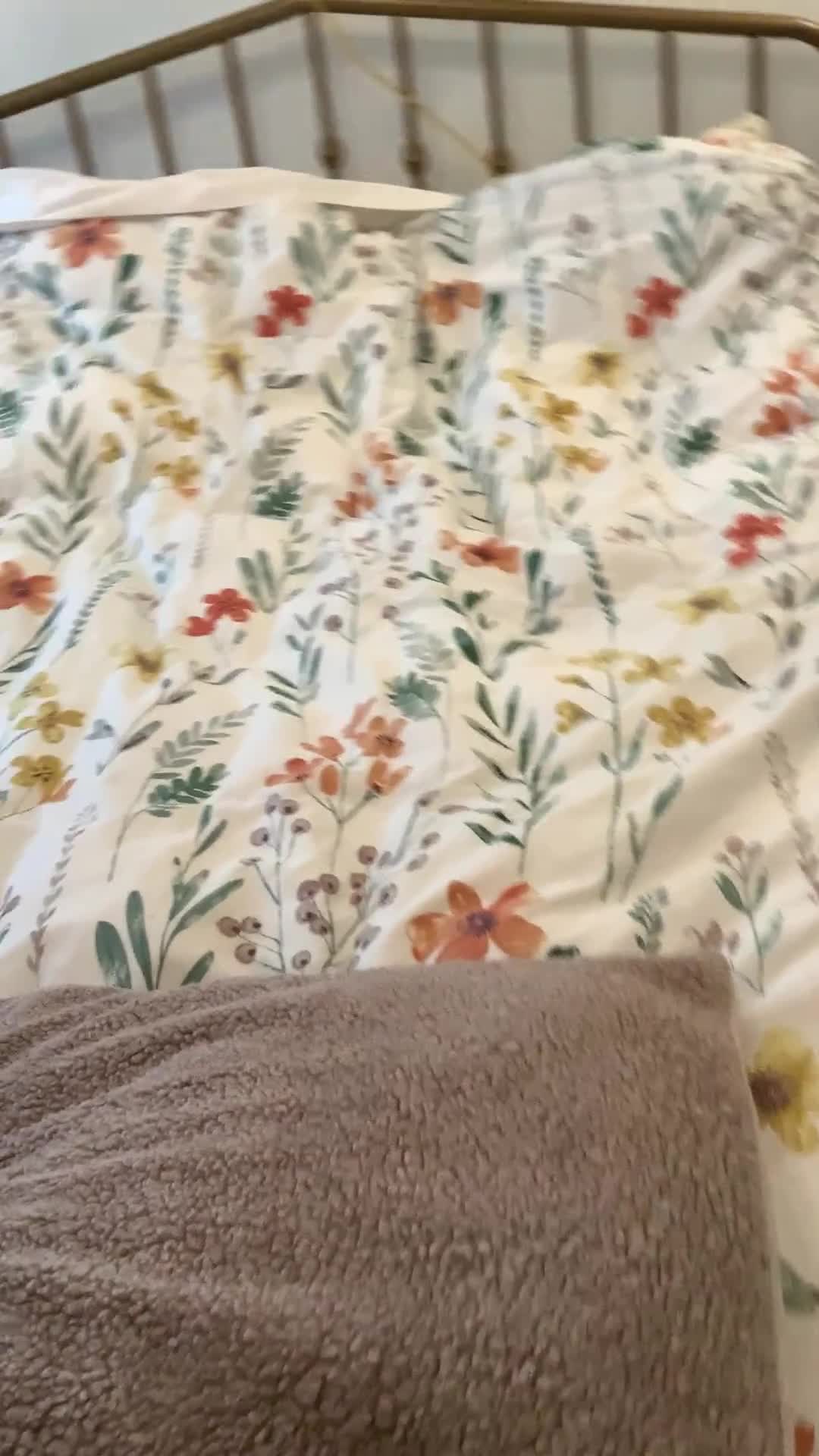 Pic #1KarissaLegs Blonde Sexy Bare Legs Pussy Ass