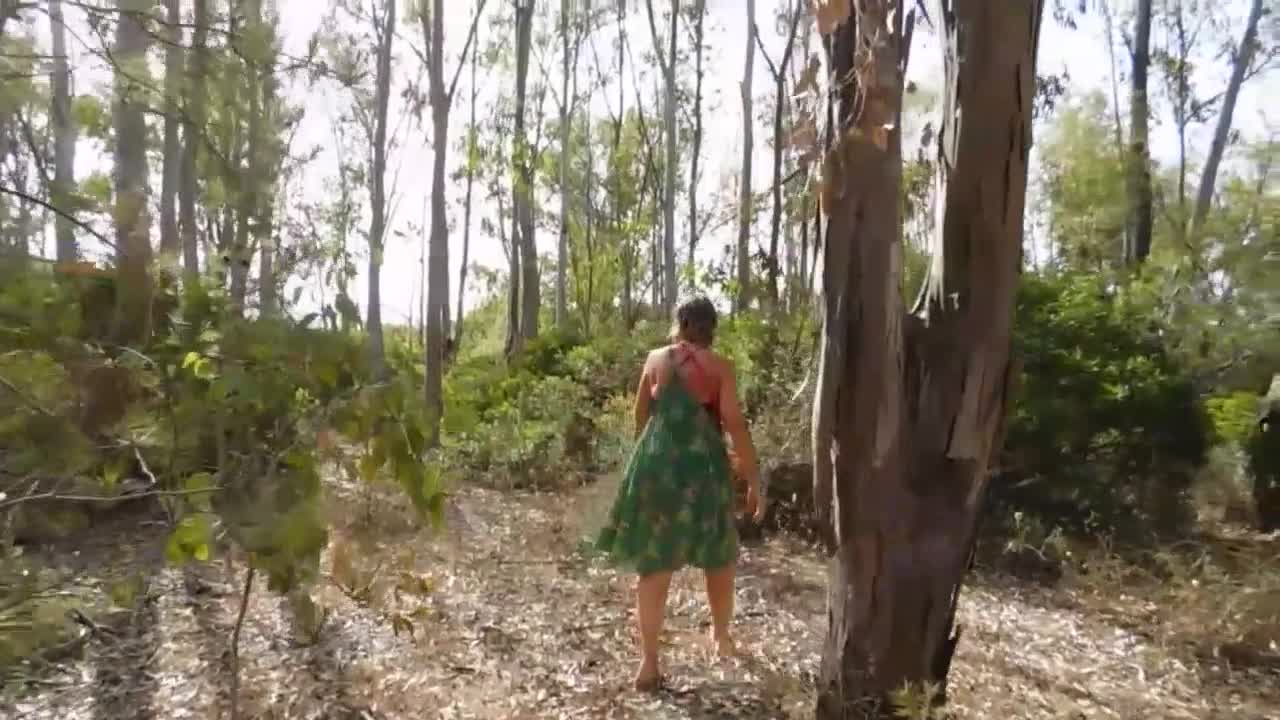 Pic #1pee after the beach