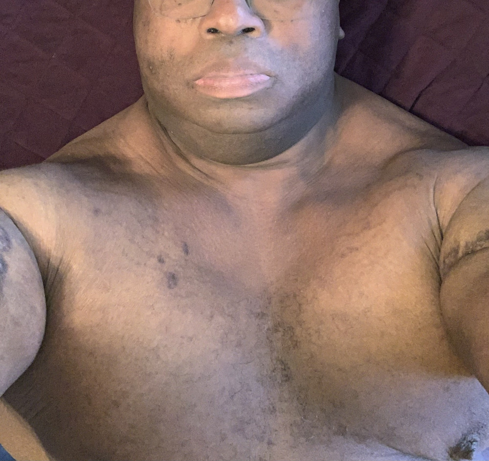 Pic #1Male posting for the ladies