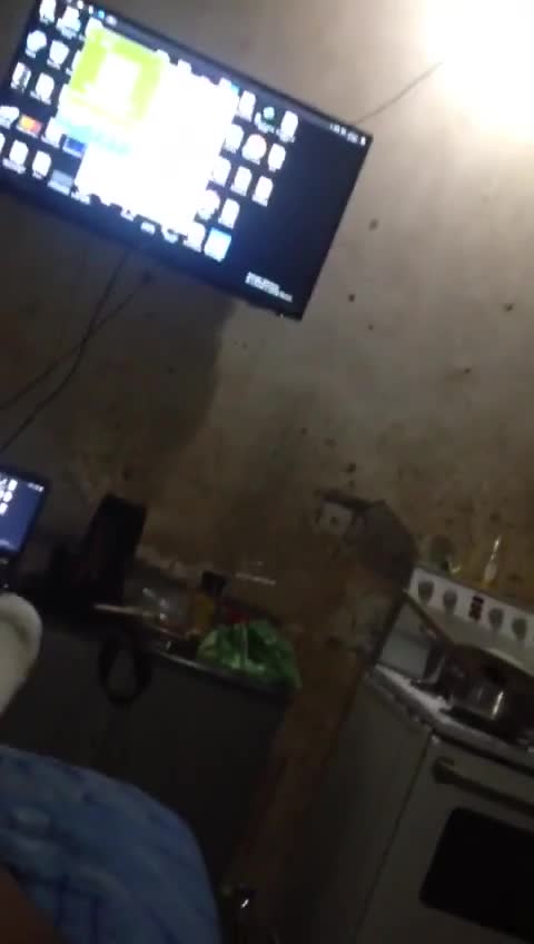 Pic #1Short clip