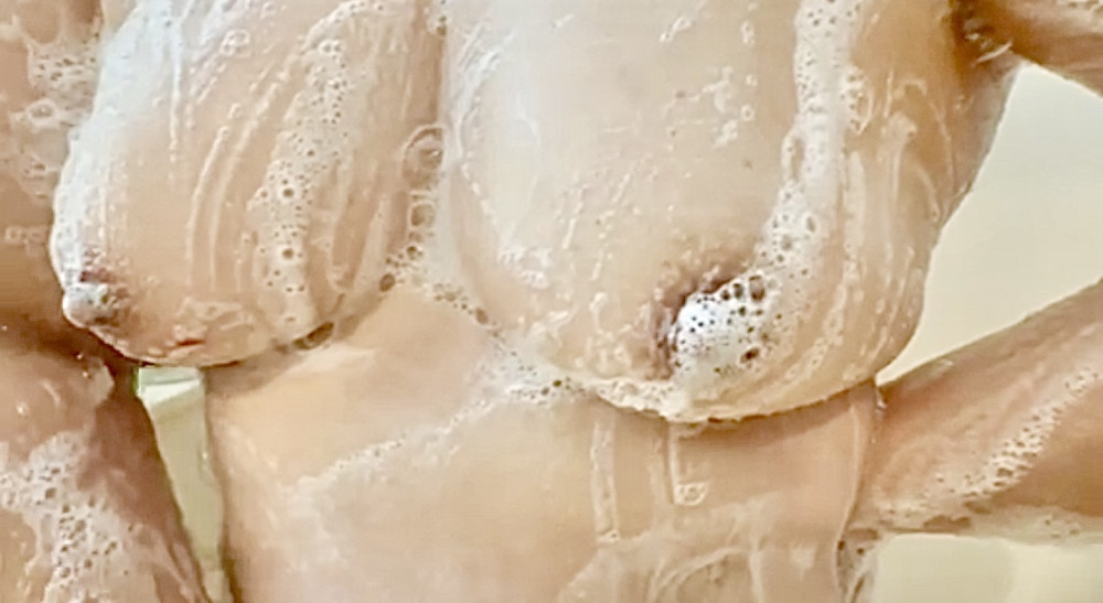 Pic #1 My medium tits - PHMilf80