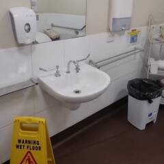 Public toilet