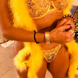 Pic #1 yellow