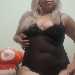Pic #1 La costurera 8