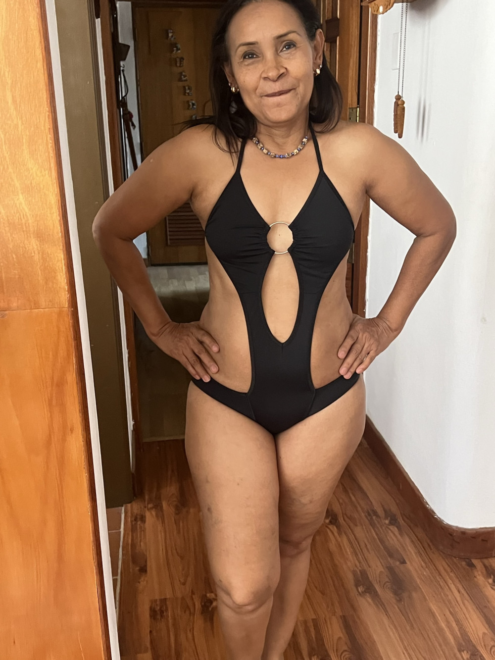 Pic #1La negra 25