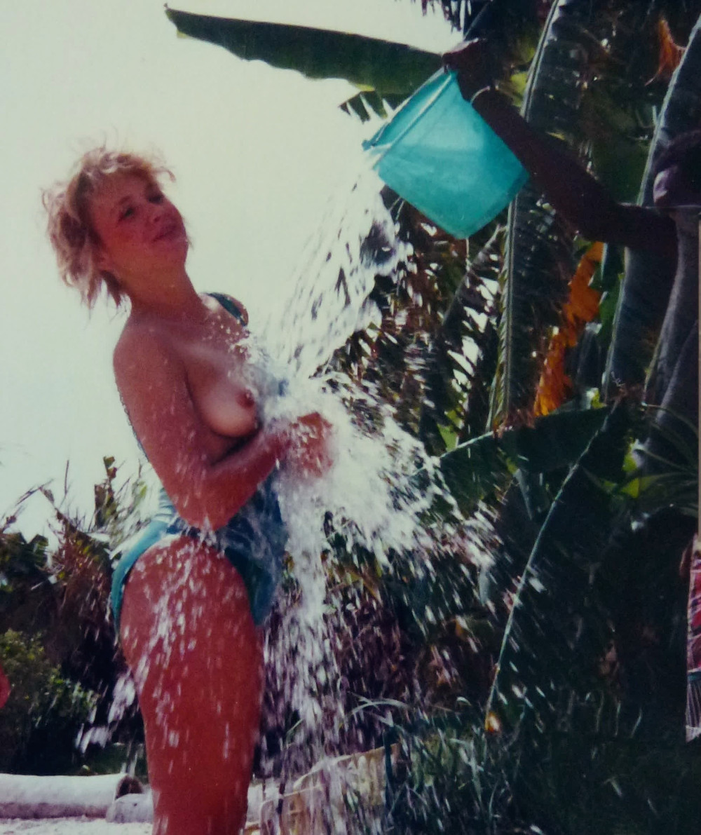 Pic #1 Small tits of my wife - bellafiga