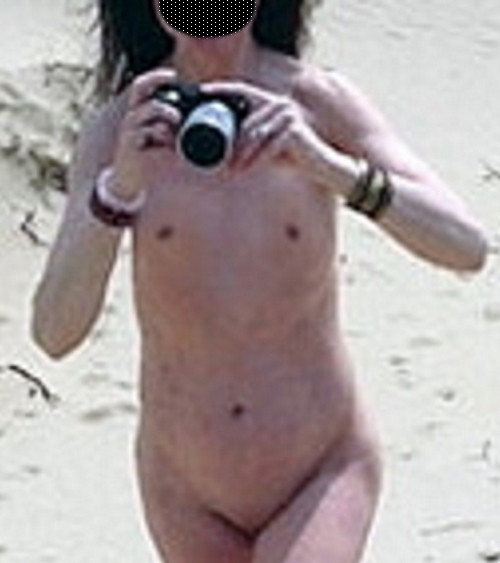 Pic #1 Very small tits of my wife - Dianne