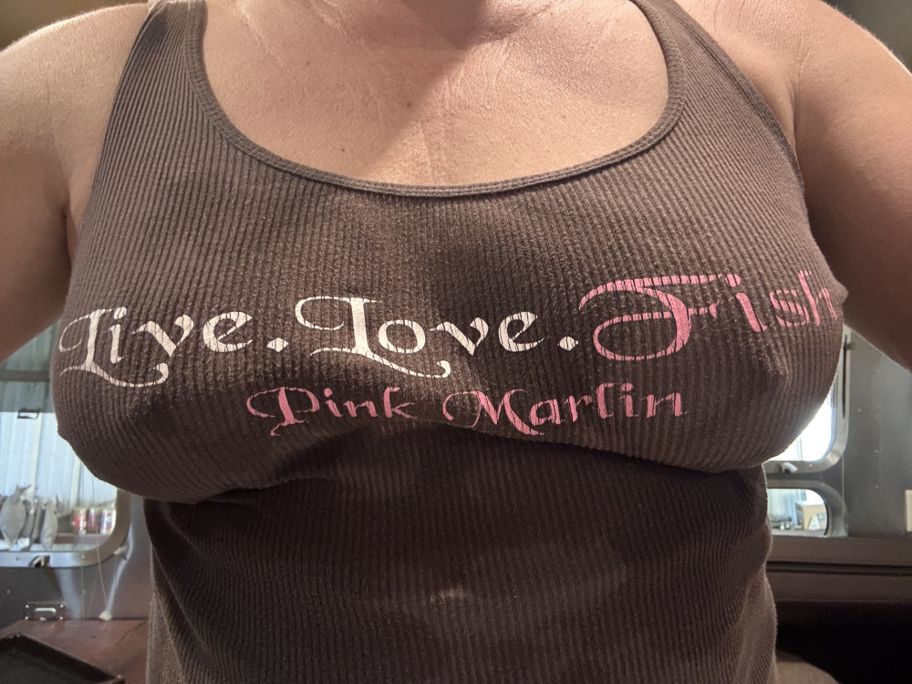 Pic #1 My medium tits - Frog...