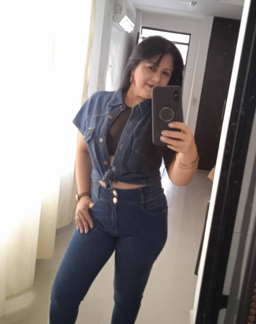 Pic #1Chicas 2022 14
