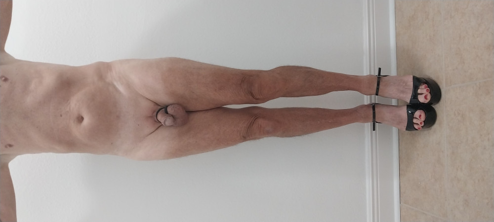 Pic #1Hotel Vacation Crossdressing