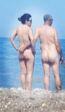 Pic #1 Nude beach voyeur
