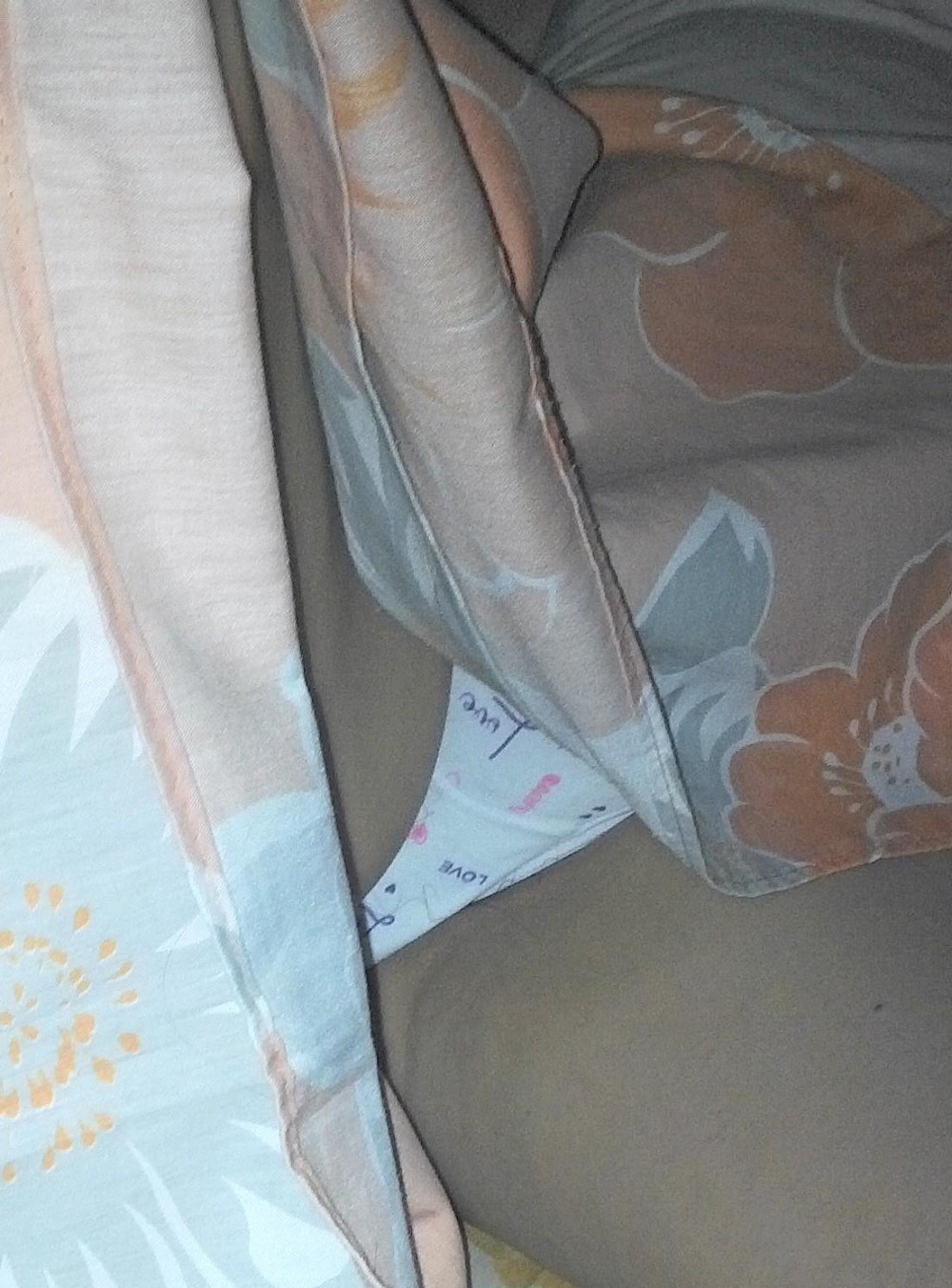 Pic #1Upskirt Voyeur Panty