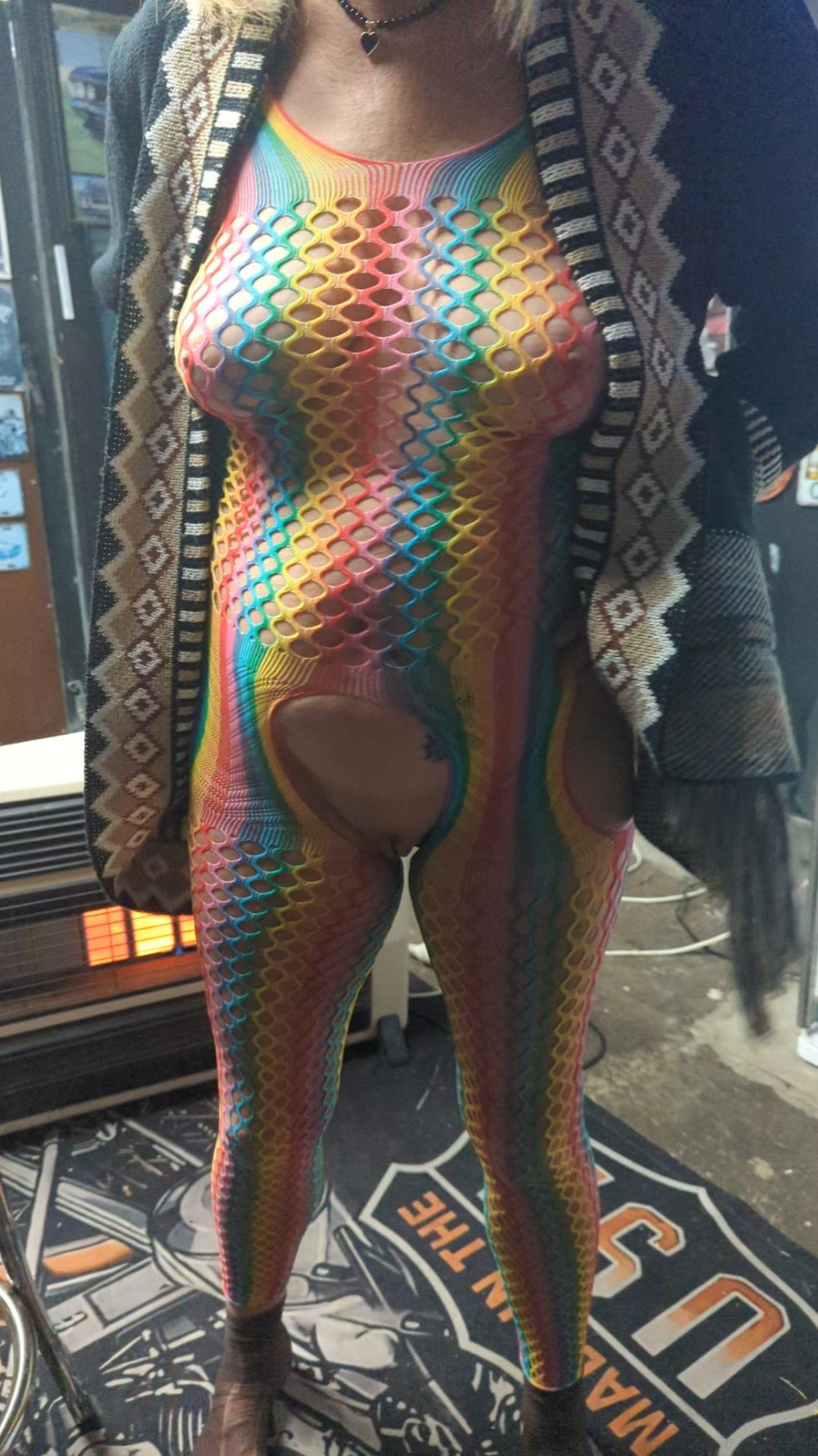 Pic #1 Medium tits of my wife - Sweetcheeks