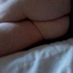 A neighbor's ass - Leeann