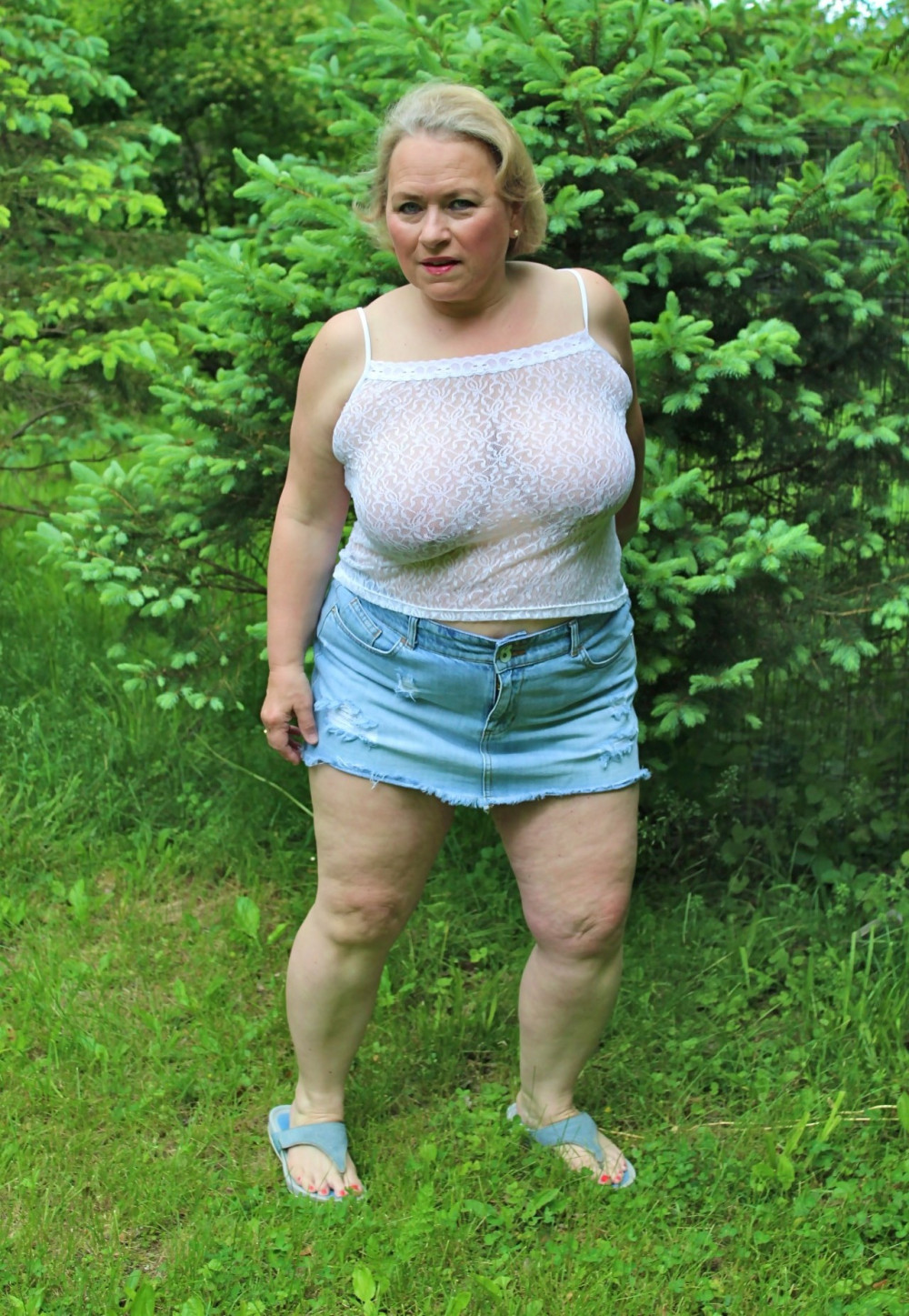 Pic #1 Bustier....or Busty, eh? to canadians, lol