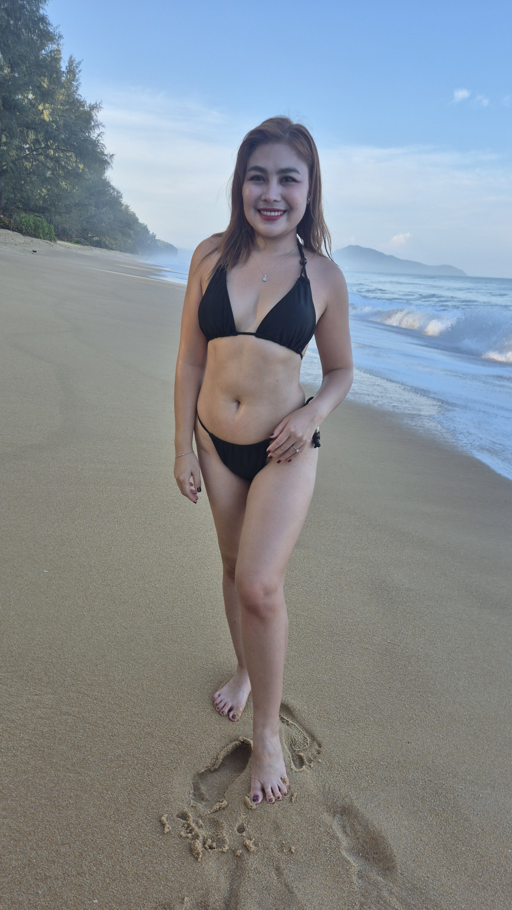 Pic #1 Natty at the beach