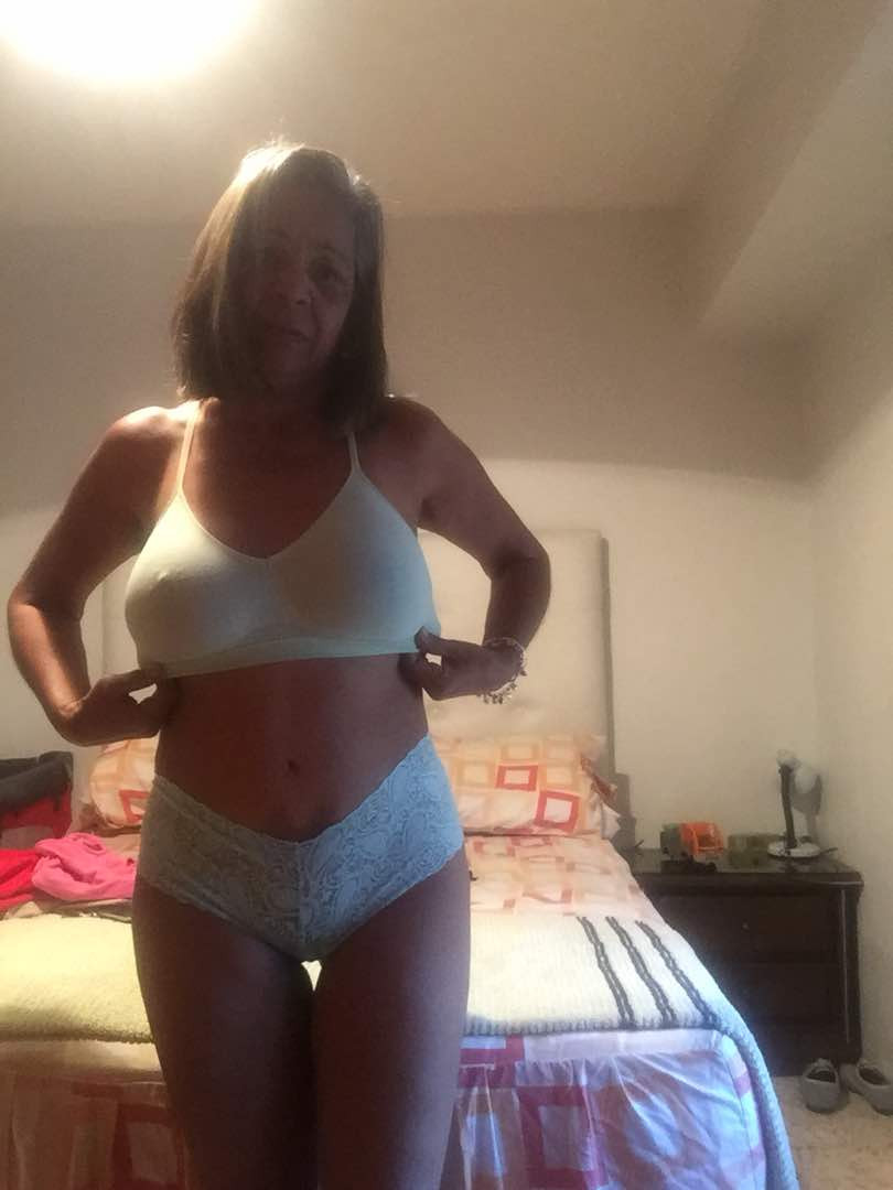 Pic #1 La secretaria 14