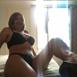 Pic #1 La secretaria 19