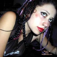 Pic #1*JO Goth Isabella Sucks Cock