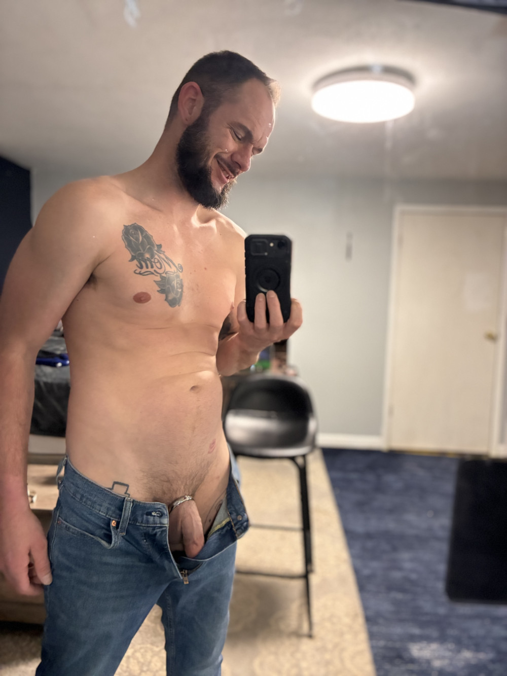 Pic #1New a little help