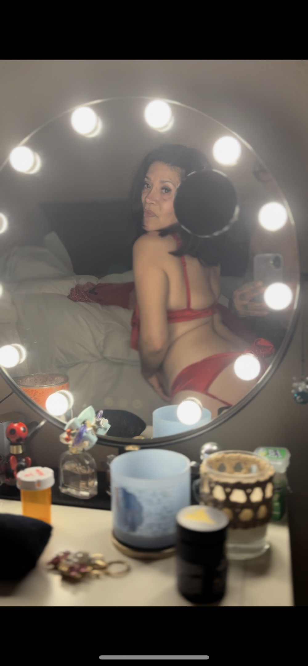 Pic #1Random pics of me