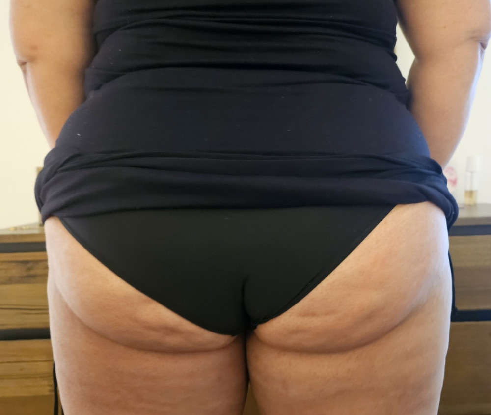 Pic #1 My wife's ass - Koukla