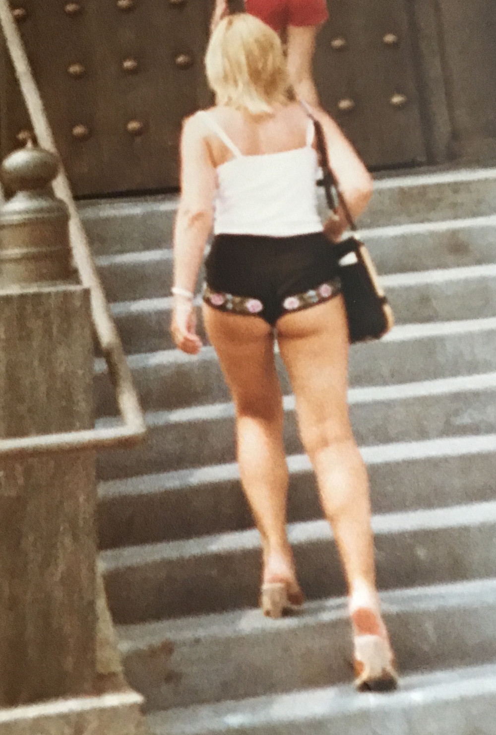 Pic #1 My girlfriend's ass - Cindyz