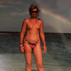 Small tits of my girlfriend - Cindyz