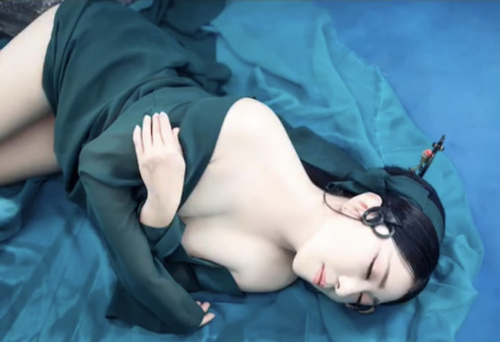 Pic #1 Glamour Shoot