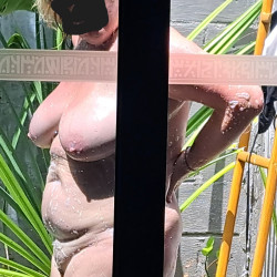 Very large tits of my wife - Elisabeth