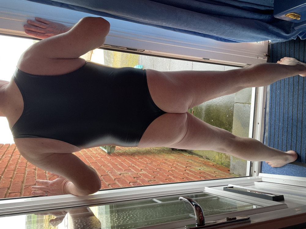 Pic #1New outfits try on