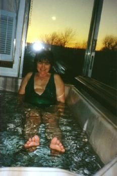Pic #1 Hot tub