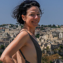 My small tits - Valérie