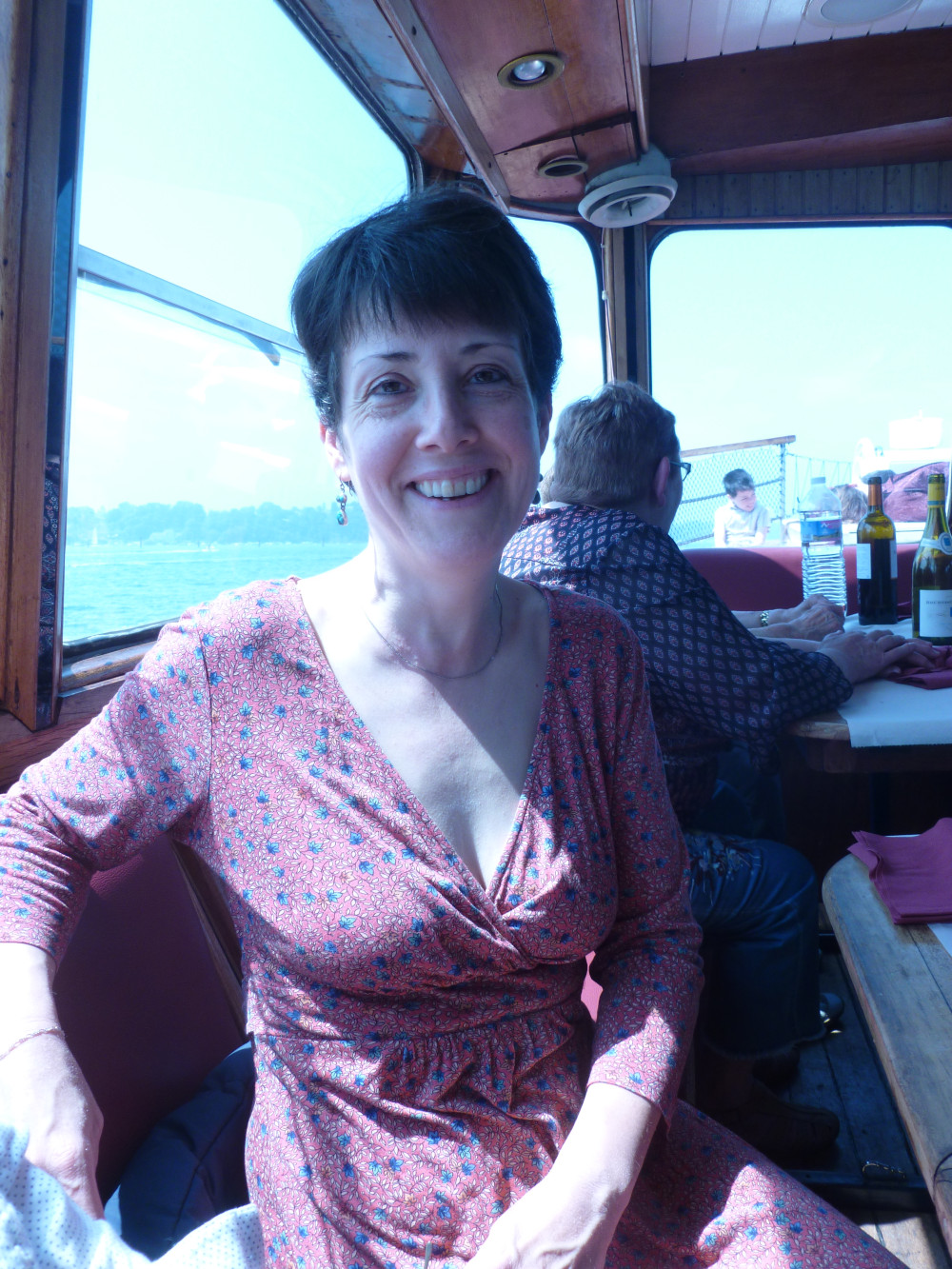 Pic #1 English milf - more for the fans