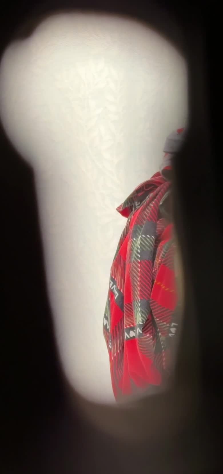 Pic #1Mature sexy Susie naked in the bath.