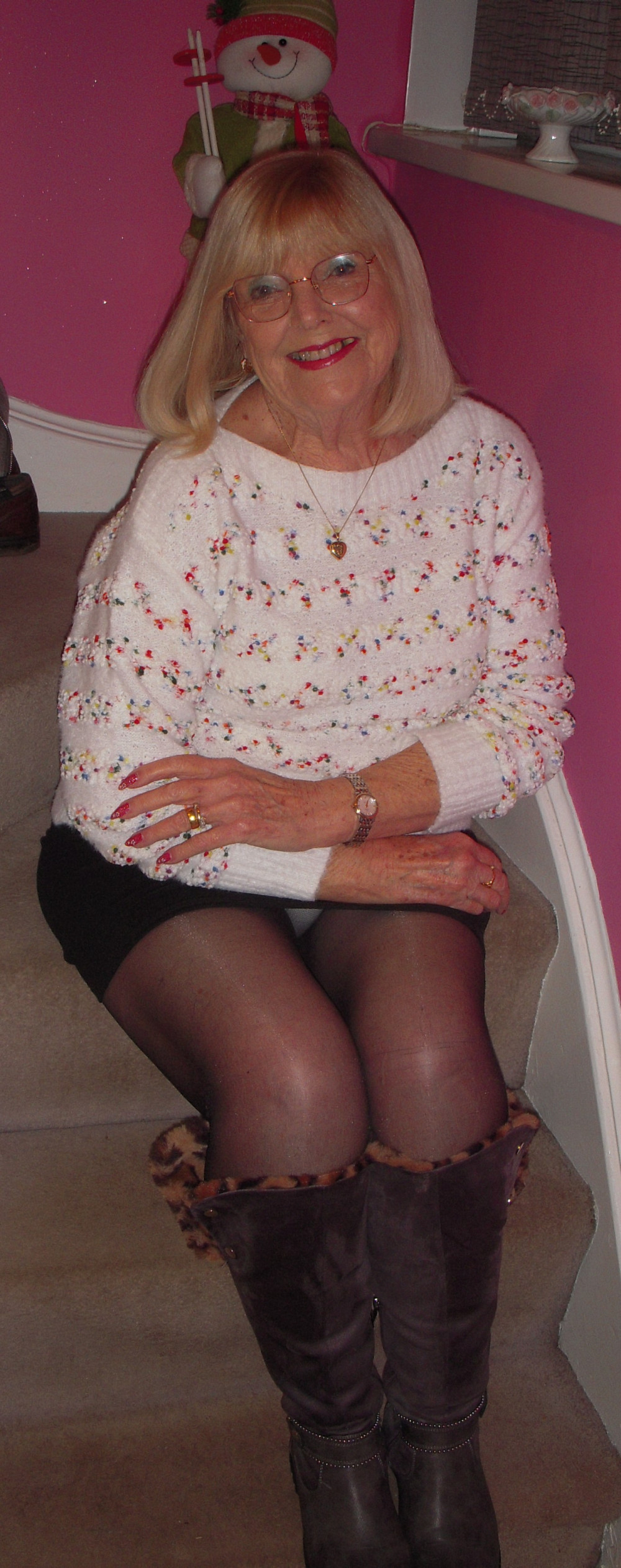 Pic #1 My gorgeous gilf wife