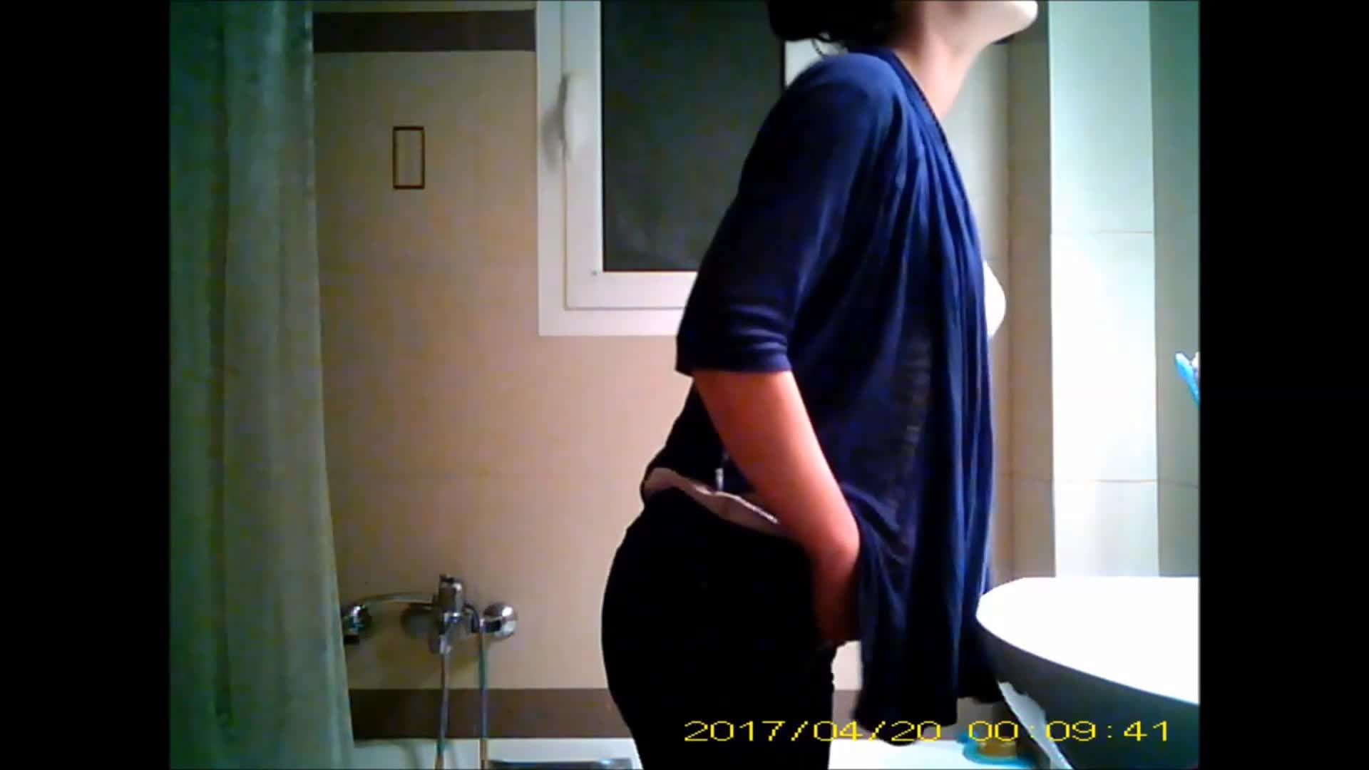 Pic #1Hot shower