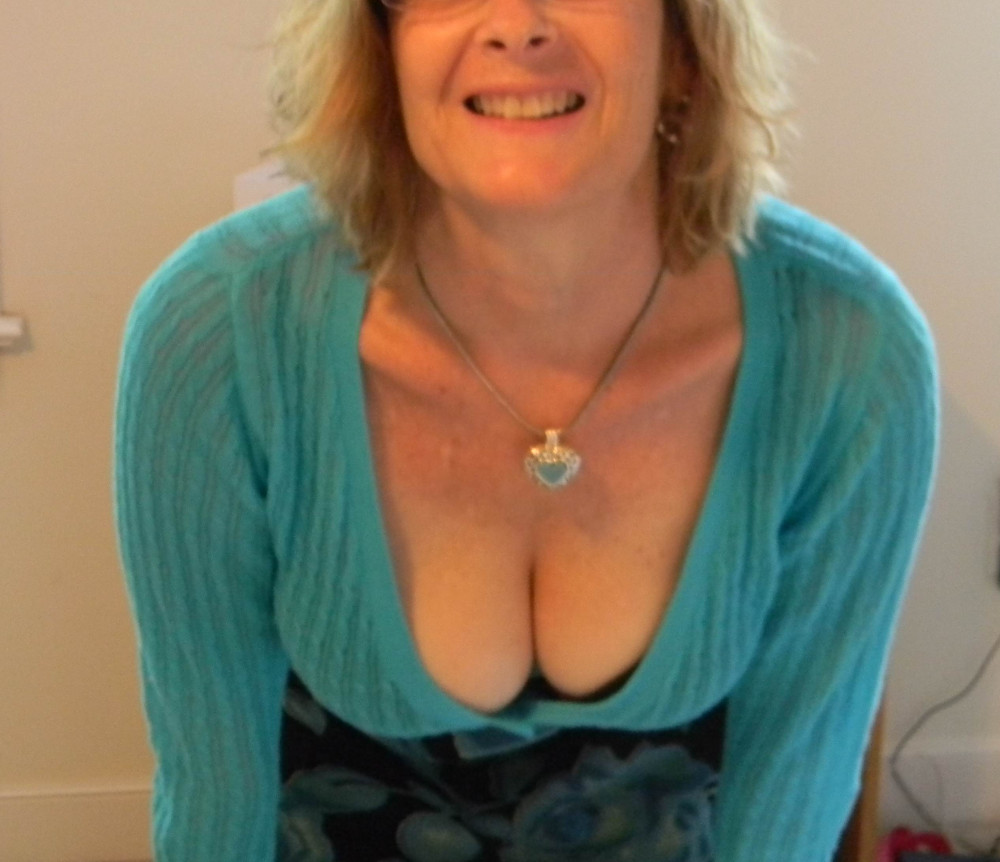 Pic #1Cleavage