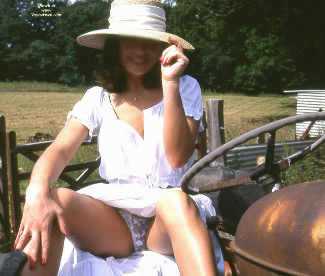 Pic #1Nikki's New Knickers