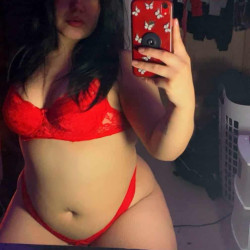 Nessa shares a few pictures