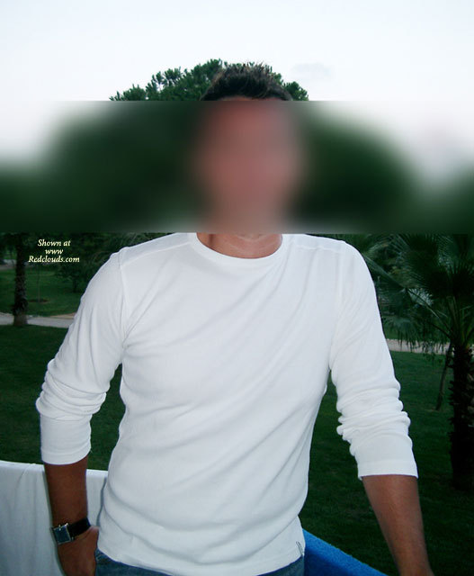 Pic #1M* Hallo from Germany