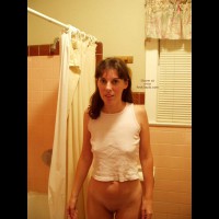 Pic #1Amy Shaving In The Shower