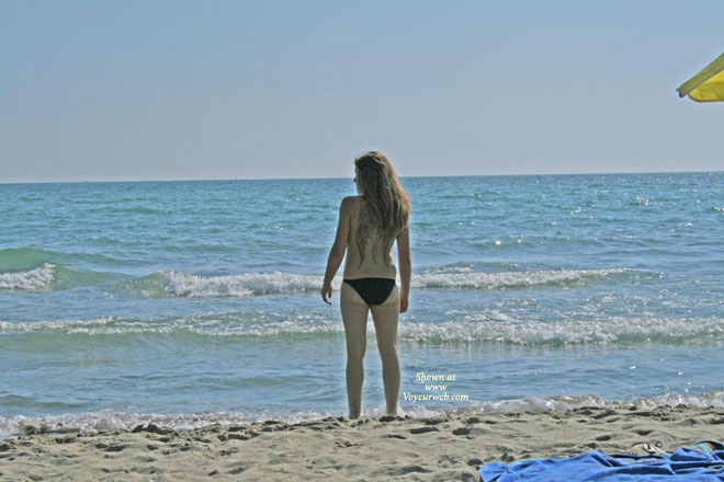 Pic #1Capocotta Nude