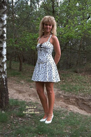 Pic #1Juulia